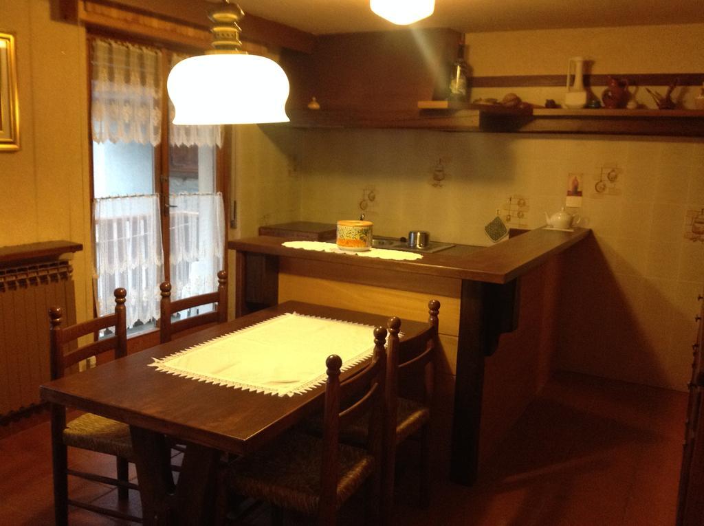 Albergo Castello Da Bonino Champorcher Room photo